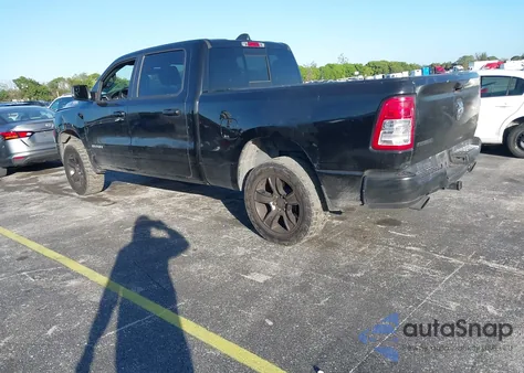 2019 Ram 1500 Big Horn/Lone Star 4X2 6'4 Box z USA, uszkodzony, nr VIN 1C6RREMT4KN685129